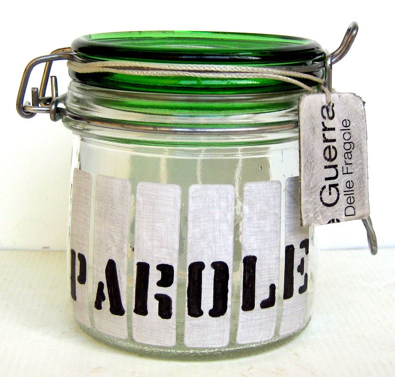 Tutto quello che ho tenuto dentro cm. 11x9x9 anno 2012 tecnica Composto-aria somatizzata